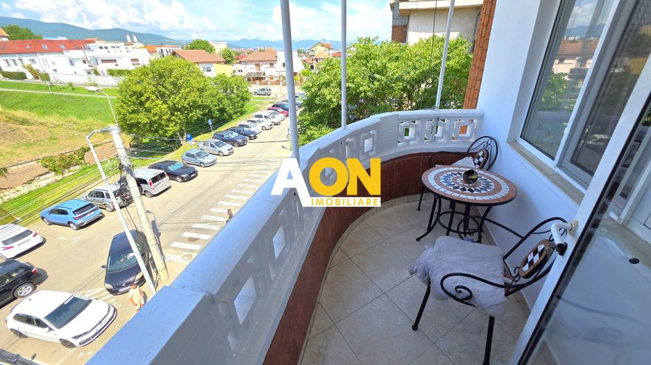 Apartament 2 camere, 60 mp utili, etaj 3, zona ultracentrala - Poză 5