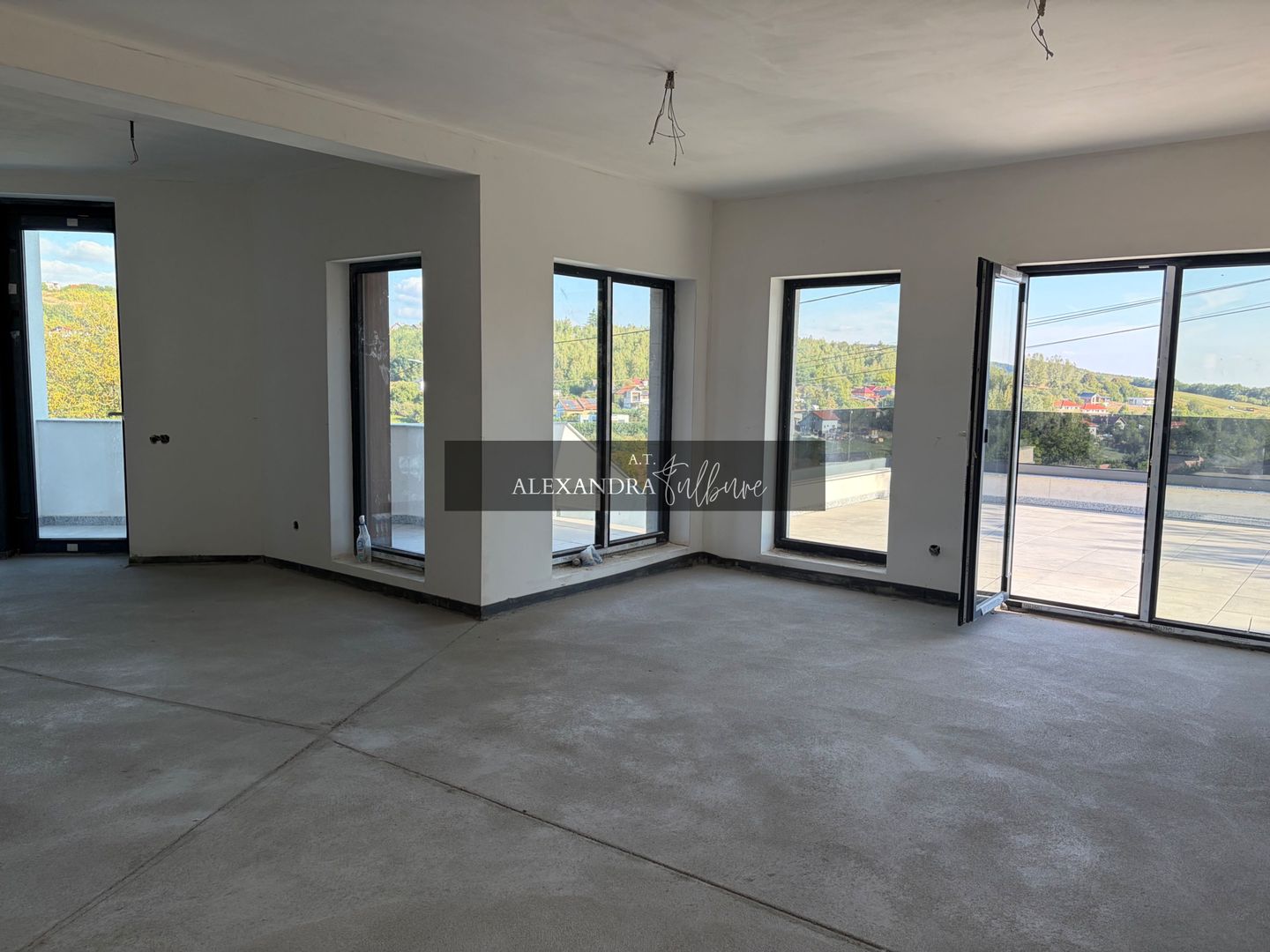 Casa individuala 4 camere, 3 bai, S+P+ET,  garaj, terasa - Poză 32