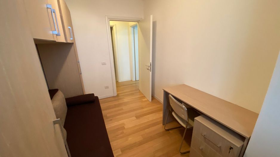 Apartament cu 3 camere   în zona Ultracentral - Poză 9