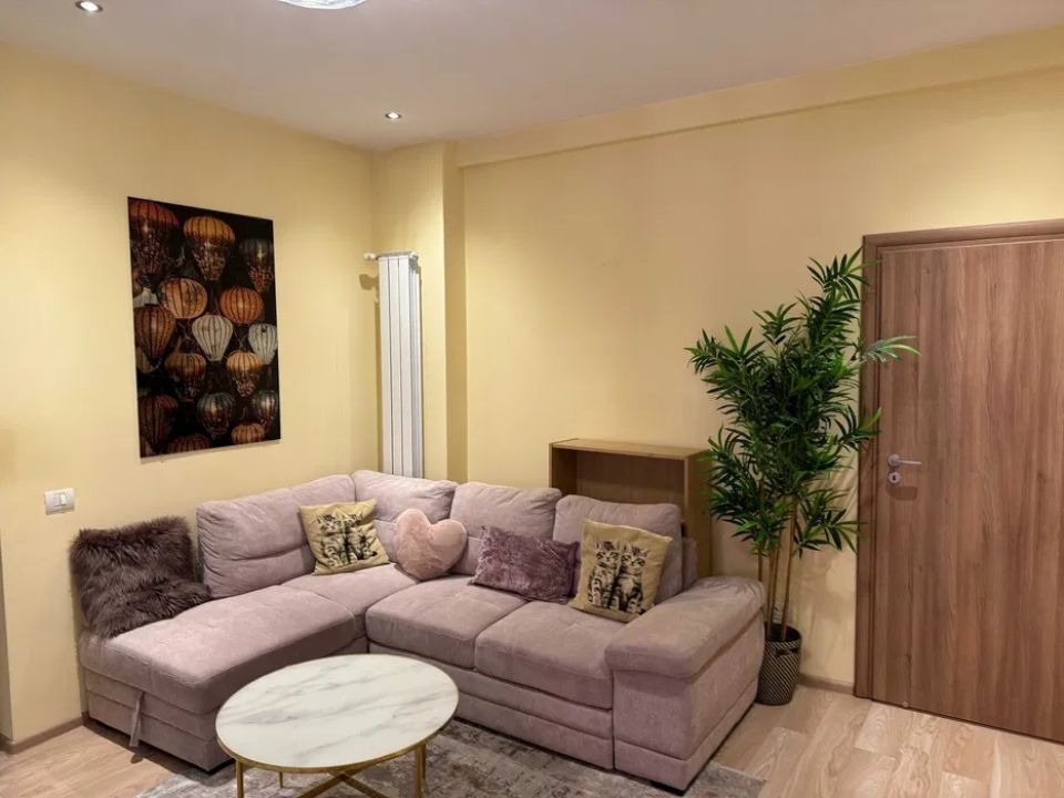 Apartament de Vânzare Ultracentral în Bucureșt - Poză 1
