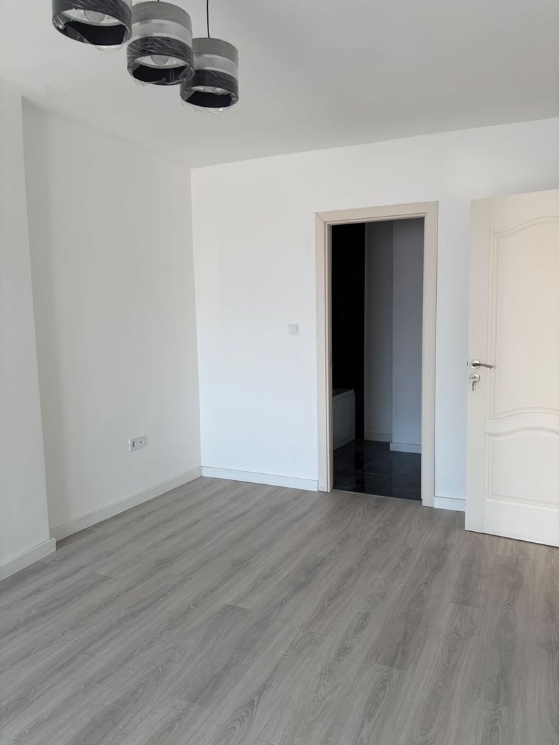 Apartament spațios | 3 camere | 2 băi | parcare | C. Baciului - Poză 4