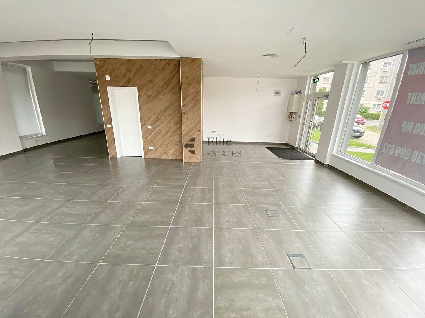 Spatiu Comercial de inchiriat zona Decebal Prima Shops - Poză 3