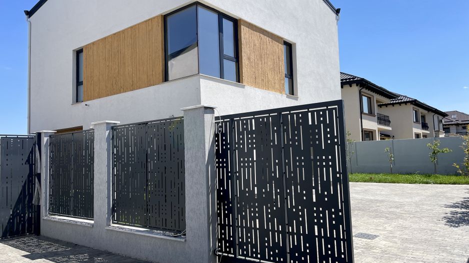 Vila individuala 5 camere Tunari 1 Decembrie - Poză 32