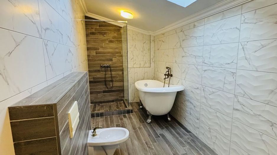 Giroc | 3 camere cu scara interioara |  117 mp | Mobilat-Utilat | 2 parcări - Poză 10