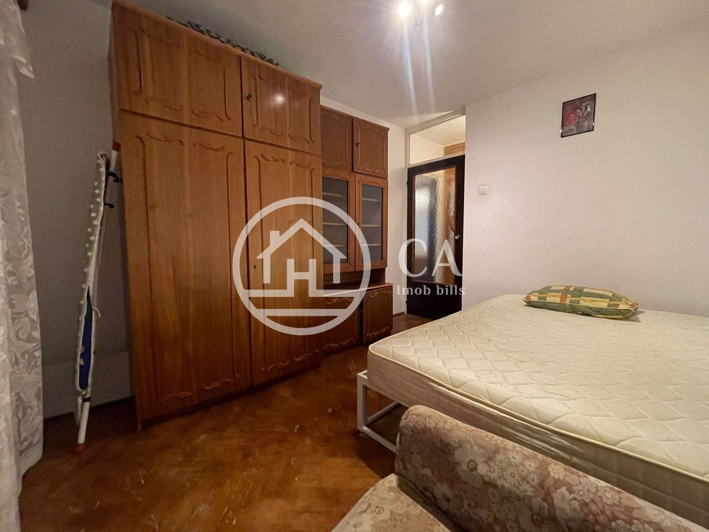 Apartament de inchiriat cu 3 camere în zona Nufărul, Oradea - Poză 3