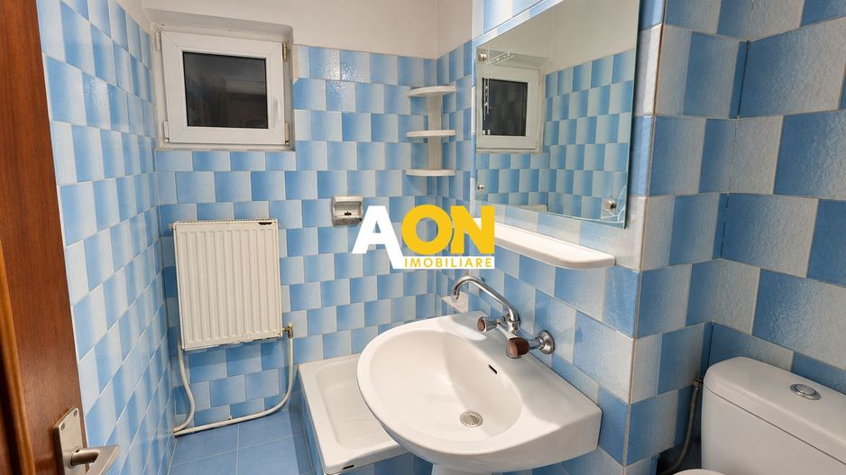 Apartament decomandat, 4 camere, 95 mp utili, boxa de 13 mp, Centru - Poză 12