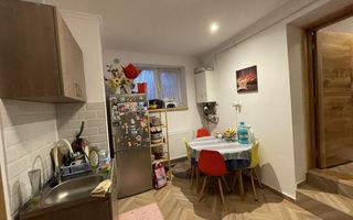 Apartament la casă | Grădină + Anexe | Cisnădie | - Poză 5