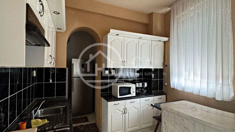 Casa cu 5 camere de inchiriat in Zona Centrala, Oradea - Poză 15