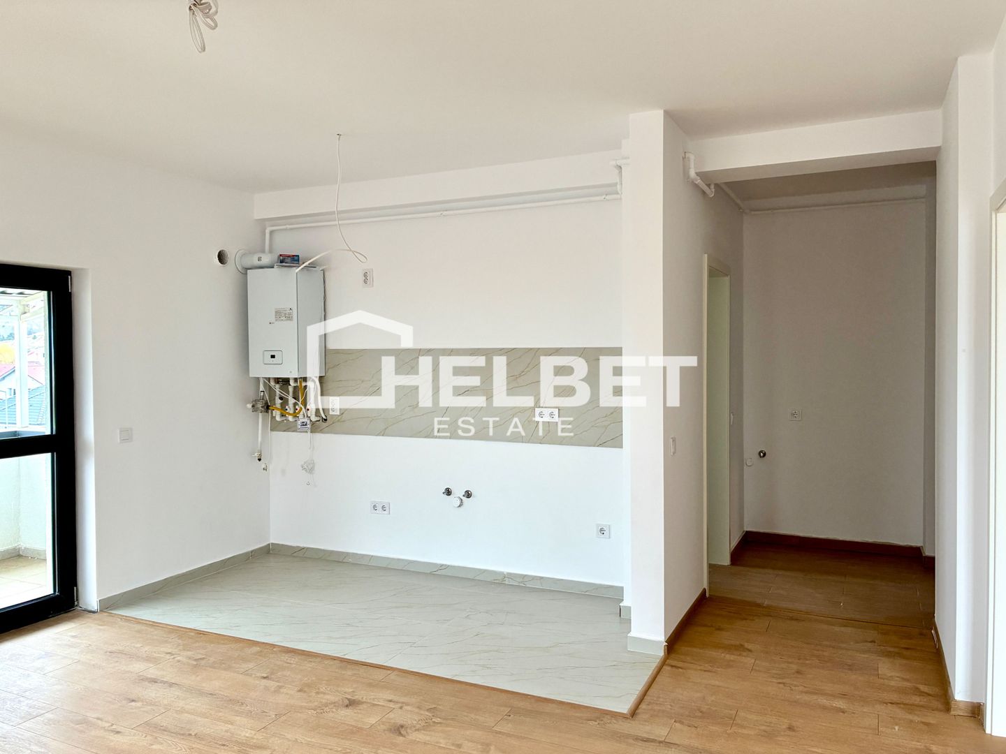 2 Camere / Sânpetru / Parcare / Finisat - Poză 1