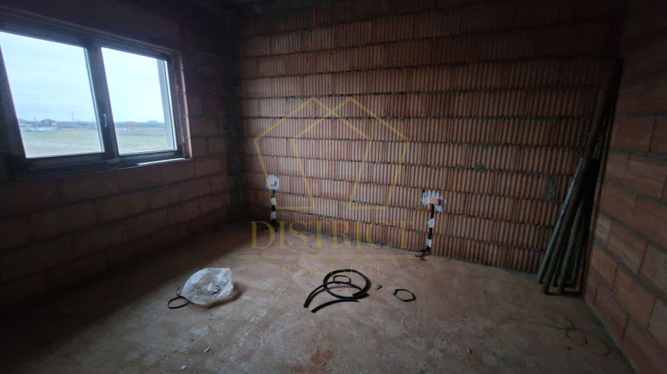 Duplex cu 4 camere | Mosnita Noua | Centura - Poză 9