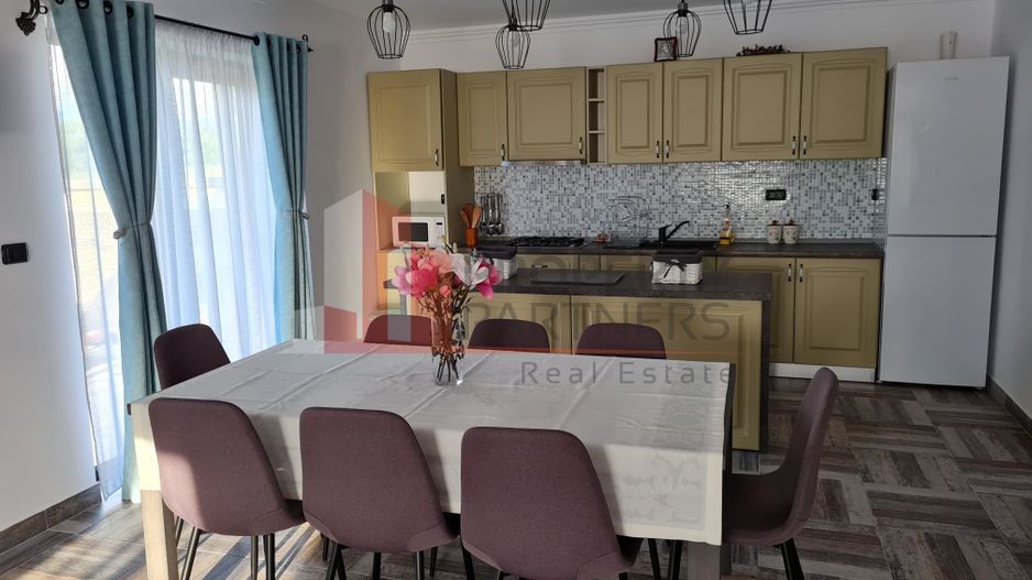 Casă modernă 5 camere | Vedere Bucegi & Piatra Craiului | 4 km Castelul Bran - Poză 11