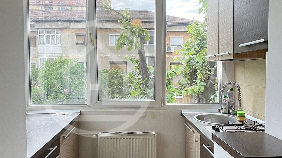 Apartament cu 2 camere de inchiriat in zona Rogerius, Oradea - Poză 7