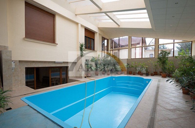 Vila cu 750 mp utili si teren de 1.480 mp in Erou Iancu Nicolae - Poză 37