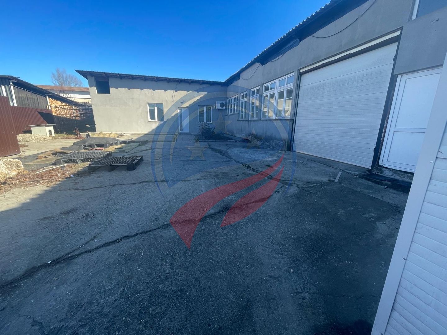 HALĂ DE ÎNCHIRIAT – IDEALĂ PENTRU DEPOZITARE, PRODUCȚIE SAU ACTIVITĂȚI ECONOMICE - Poză 8