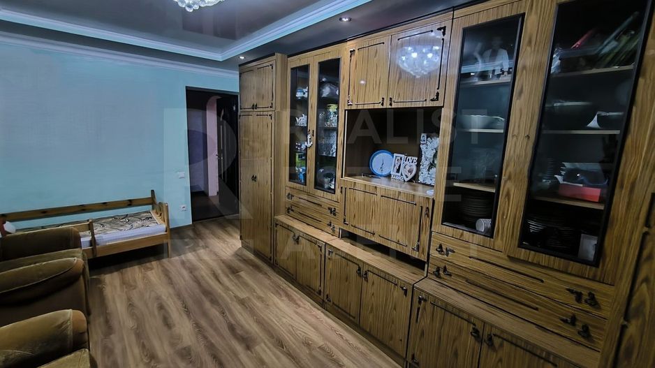 Vânzare, apartament, 3 camere, str. Luceafarul ,sat. Dobogea. - Poză 2