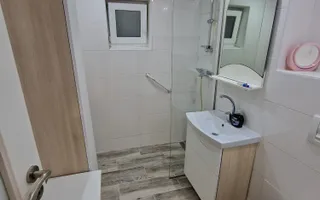 Apartament 3 camere 2 bai 66mp + pivnita Terezian - Poză 15