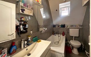Apartament 4 camere decomandat 76,86mp, mansardă + pod + 2 parcări - Poză 7