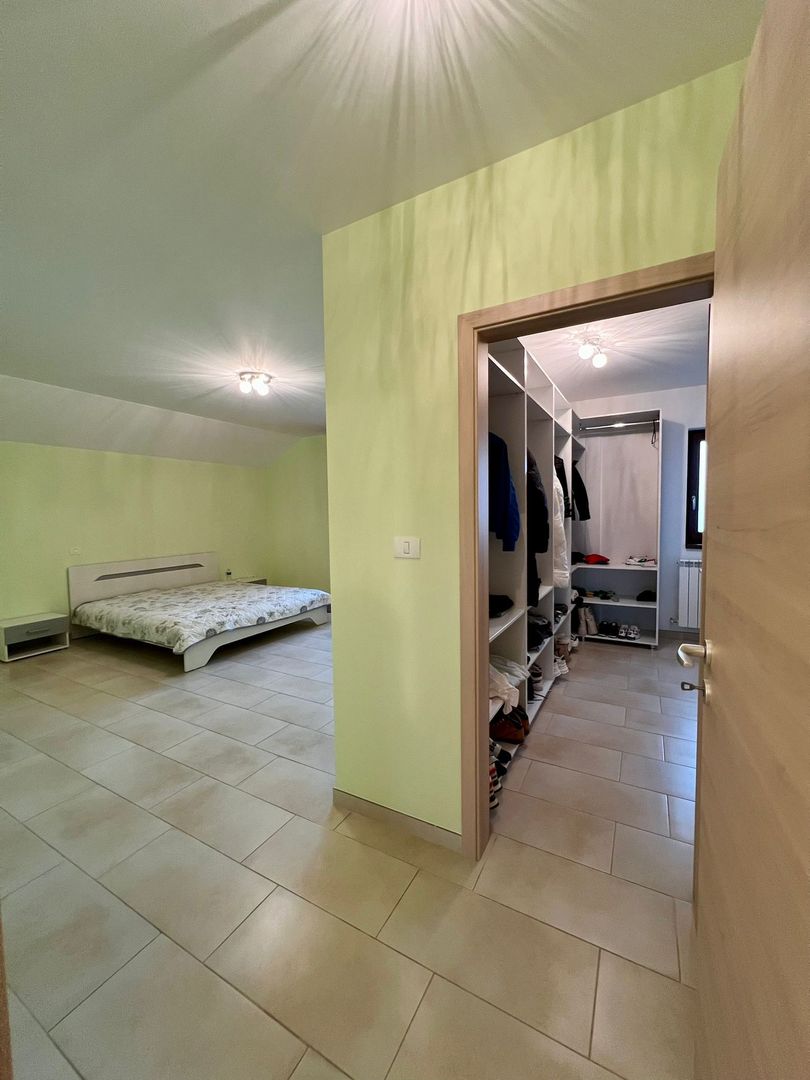 Casa Superba, zona linistita Giroc - Poză 12