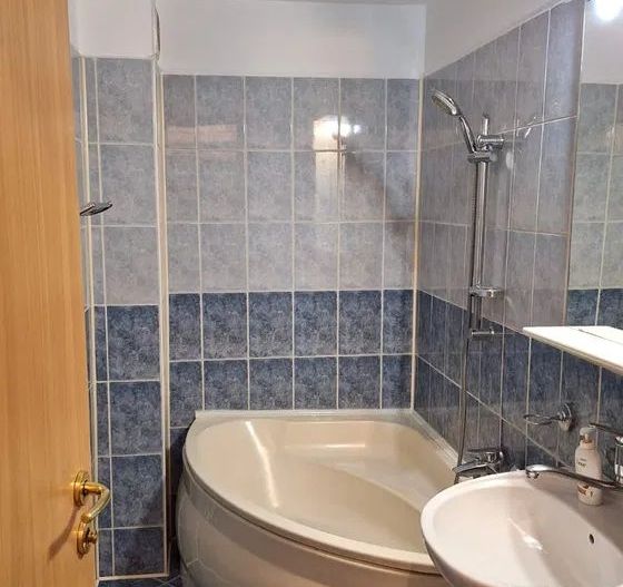 APARTAMENT 2 CAMERE MODERN MOBILAT & UTILAT BLOC 1989 UVERTURII CENTRAL - Poză 5