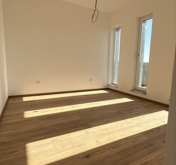 Casa cu 5 camere de vanzare in Nordul Bucurestiului - Poză 5