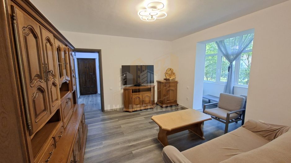 Apartament 2 camere renovat mobilat 2026 Astra Brasov - Poză 8