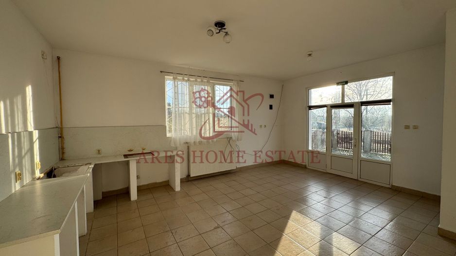 Casă 7 camere de vânzare/închiriere Izvin + anexă 90 mp- Comision 0 - Poză 7