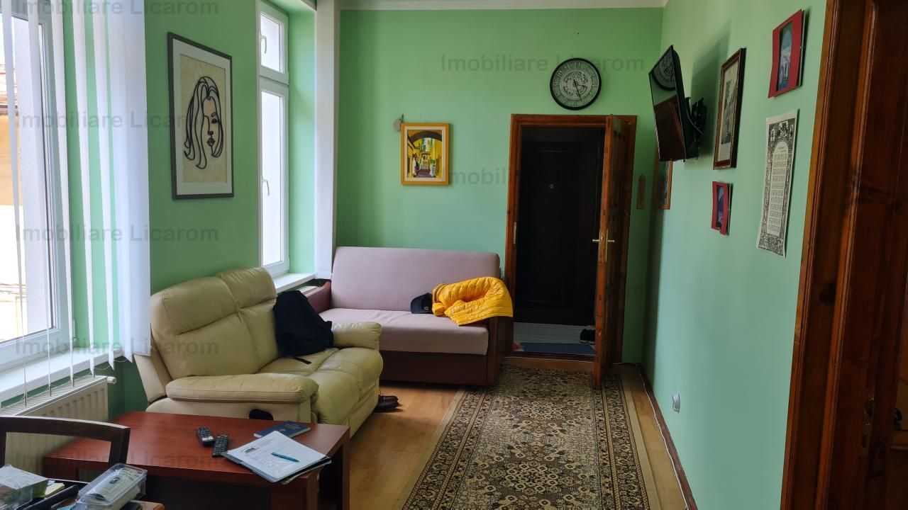 Apartament 3 camere la casa Centru Istoric utilat,mobilat 265000Eur - Poză 10