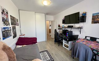 Apartament cu 3 camere -zona Eroilor Floresti - Poză 6