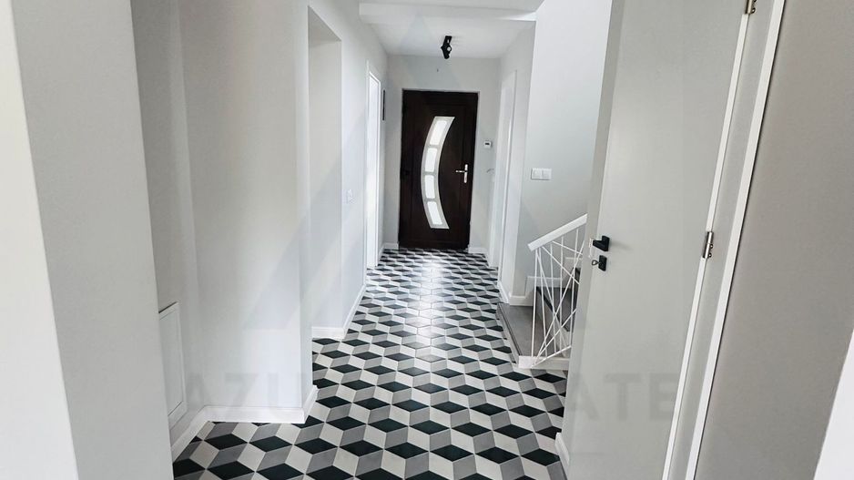 Casa premium 5 camere 120 mp utili curte 337 mp în Cisnadie - Poză 3