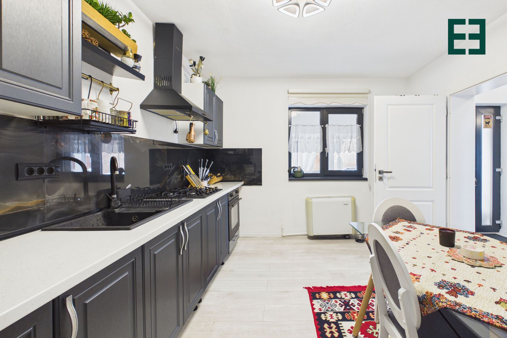 Casă cu 3 camere - Tisa Nouă - Arad - Poză 9