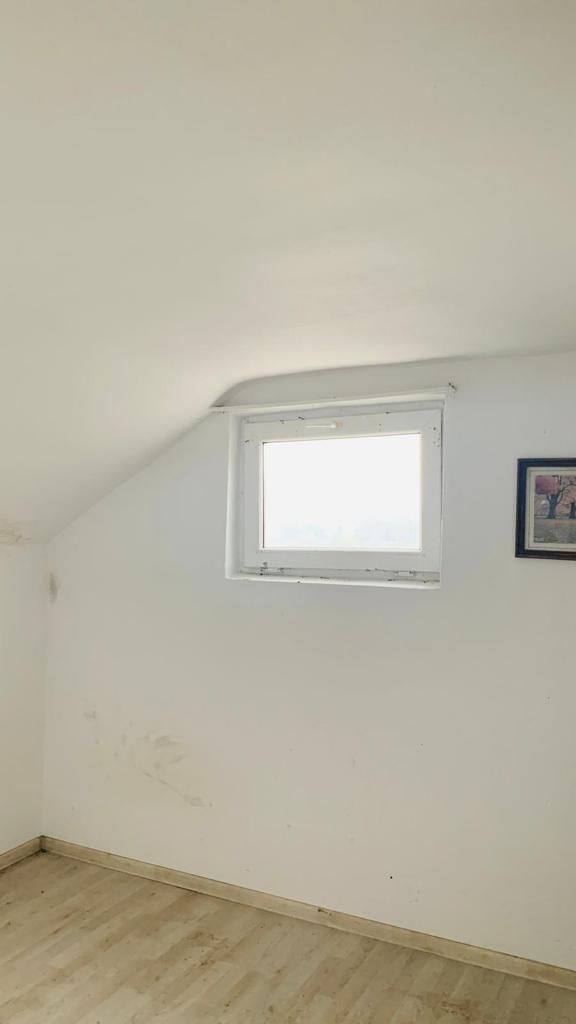 Pensiune 12 camere, vulcanizare, spălătorie pe DN7 - Poză 12