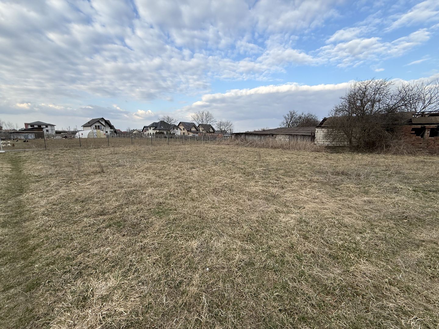 Teren intravilan | Zona Kaufland Rădăuți | 808 mp - Poză 1