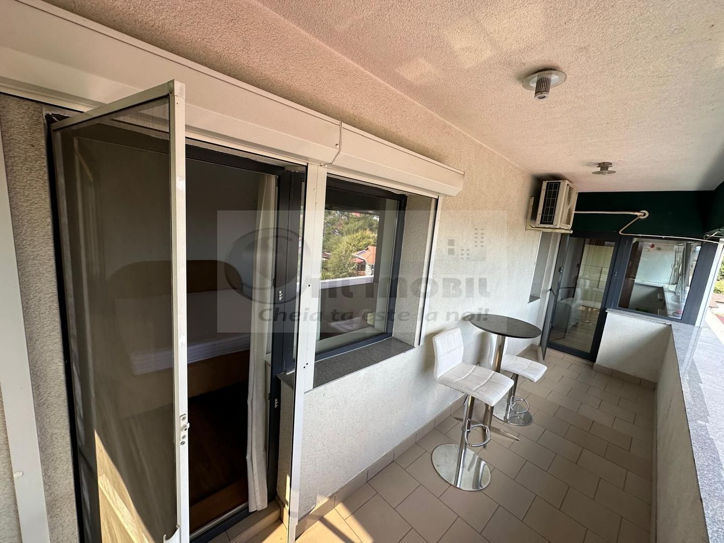 Apartament 3 camere, 2 bai, 93.57 mp, Bloc 2009 + Loc de parcare ! - Poză 3