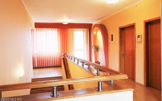Ovidiu - Str. Nationala, Vila P+1E, teren 1094 mp, vedere la lac! - Poză 60