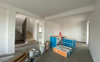 CASA SPATIOASA 4 DORMITOARE 100 M UTILI ZONA CAPSUNARIE DAMILA - Poză 3
