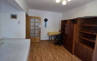 Garsonieră de închiriat Sibiu | Ștrand | 30 mp, parter, mobilată - Poză 2