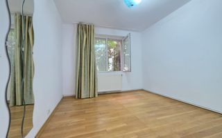 Apartament spațios cu 4 camere Crangasi - Poză 5