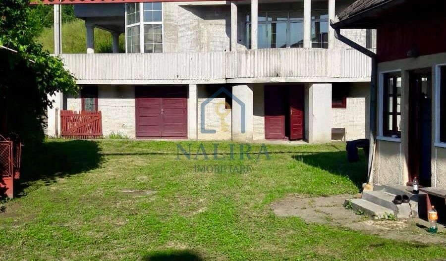 Casă în Buciumi - Poză 2