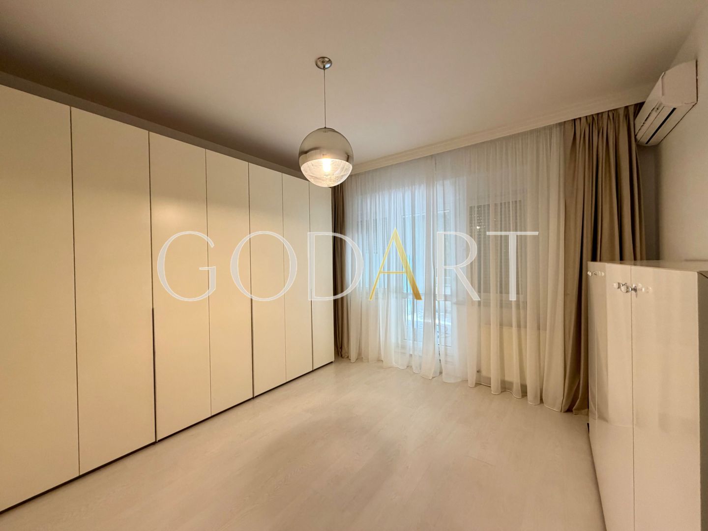 Apartament exclusivist cu 5 camere | Șoseaua Nordului | Curte privată - Poză 9