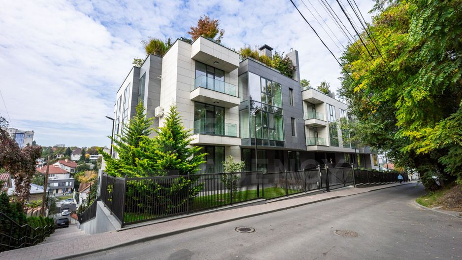 Chirie, apartament, 4 camere, Strada Universității, Centru - Poză 26
