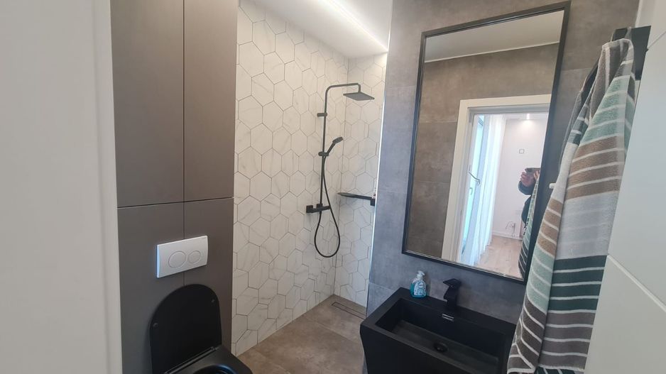 vila indiv-stil medit.,2parcari,curte/centru Popesti-Leordeni - Poză 9