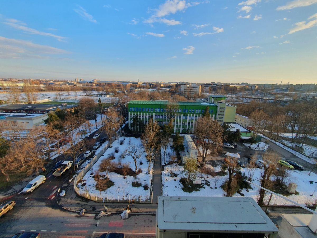 4 camere decomandat, 79,86 mp, 2 balcoane, bloc anvelopat, Vergului - Poză 14
