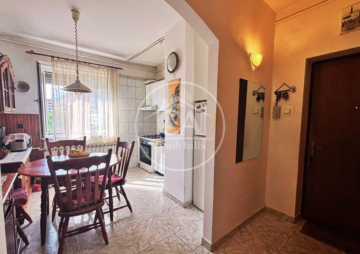 Apartament de vanzare cu 3 camere in zona Dacia Oradea - Poză 7