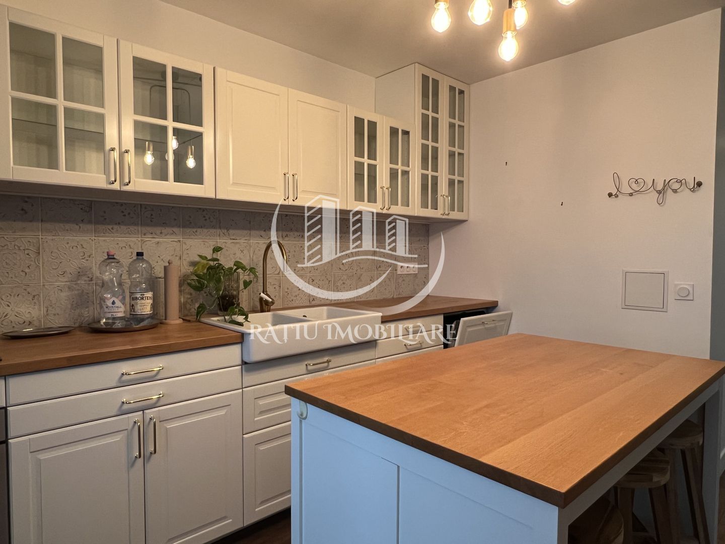 Apartament cu 4 camere | Ultracentral | Oradea - Poză 3