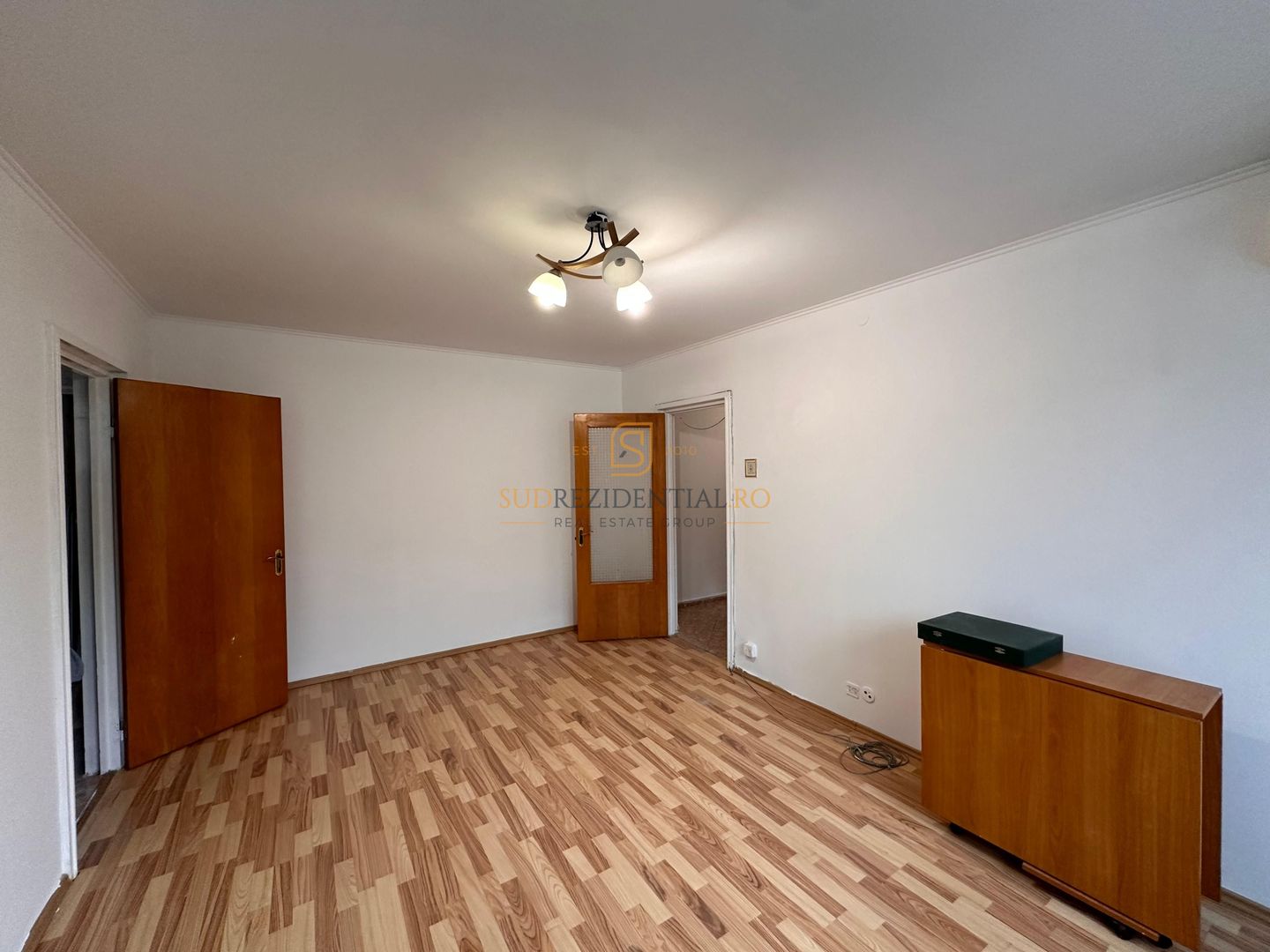 Apartament 3 camere, 62 mp Zona Racovita - Poză 3