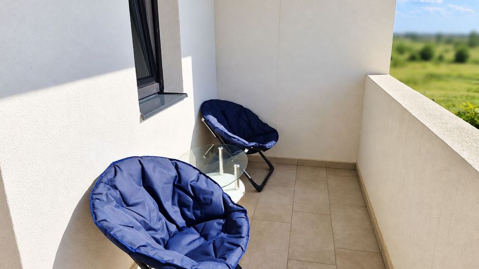 Giroc-Unitatea Militara | Etaj 1 | Balcon | Parcare | Disponibil imediat - Poză 4