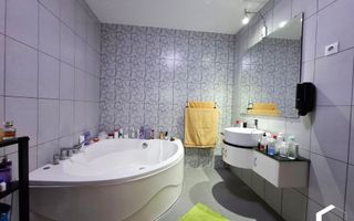 Casa P+1E+M, cu 5 camere, Cocosesti - Poză 18