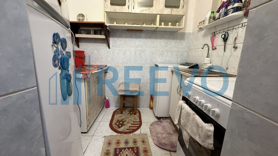 O garsonieră de 22 mp, situată la etajul 4, aflat pe strada Letea. - Poză 9