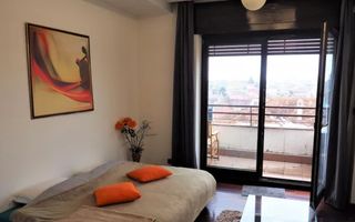 De inchiriat apartament 3 camere in zona Dorobanti - Poză 3
