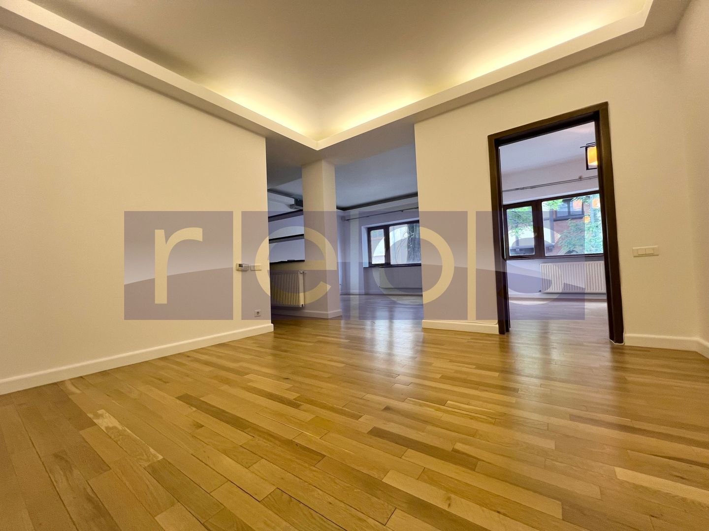 VANZARE 3 CAMERE | PRIMAVERII | PARTER INALT | IDEAL LOCUINTA / BIROU | 2 BOXE - Poză 1